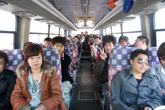 北大青鳥民大校區(qū)旅游拓展